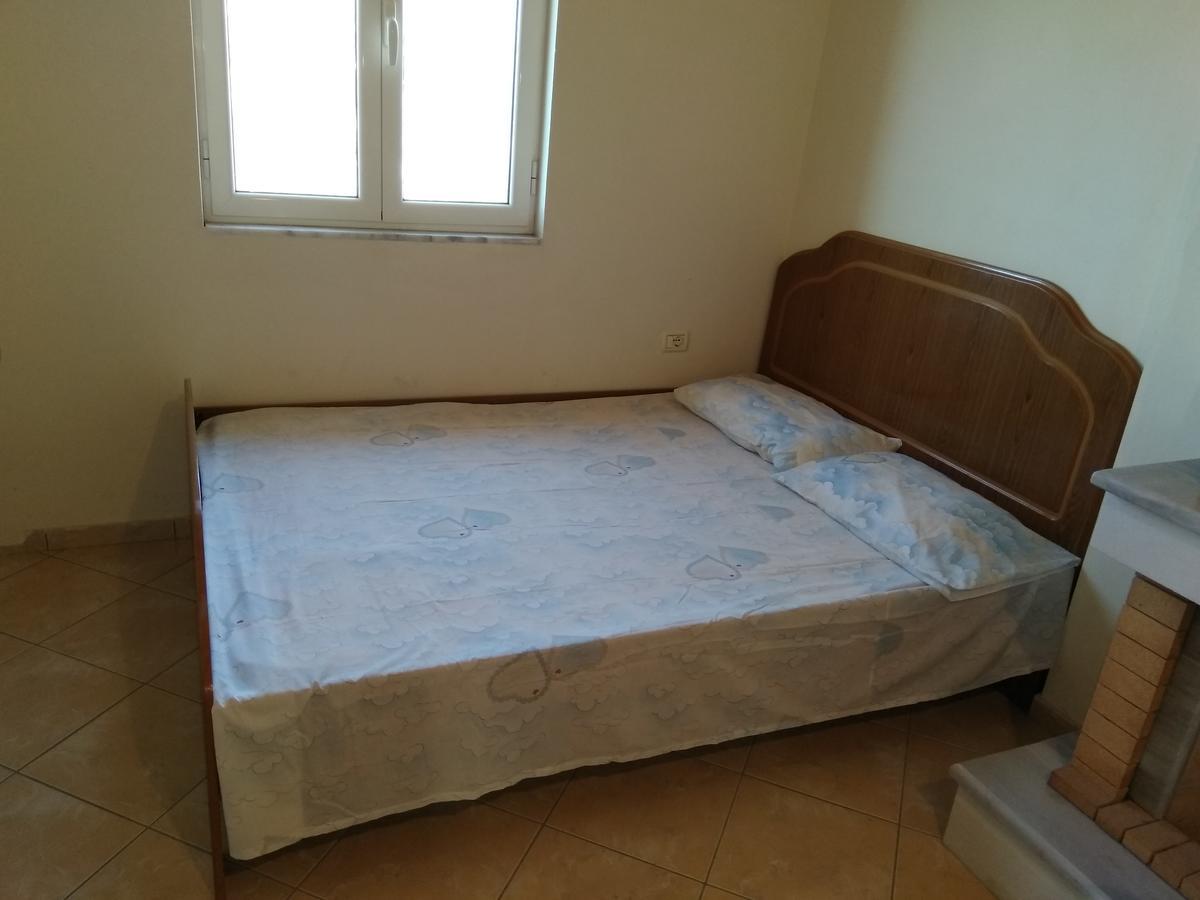 Villa Bianca Piqeras Екстериор снимка
